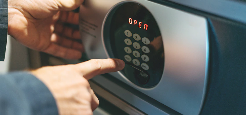 Cash Safe Openers in Poway, California